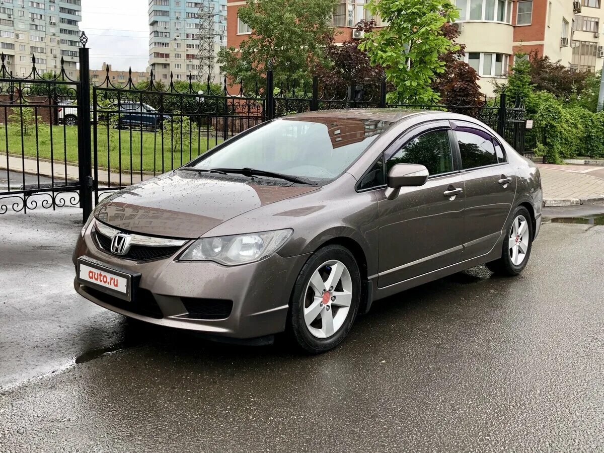 Honda Civic 8 2011. Honda Civic 2011. Хонда Цивик 2011 седан. Honda Civic VIII Рестайлинг 2011. Куплю авто хонда цивик