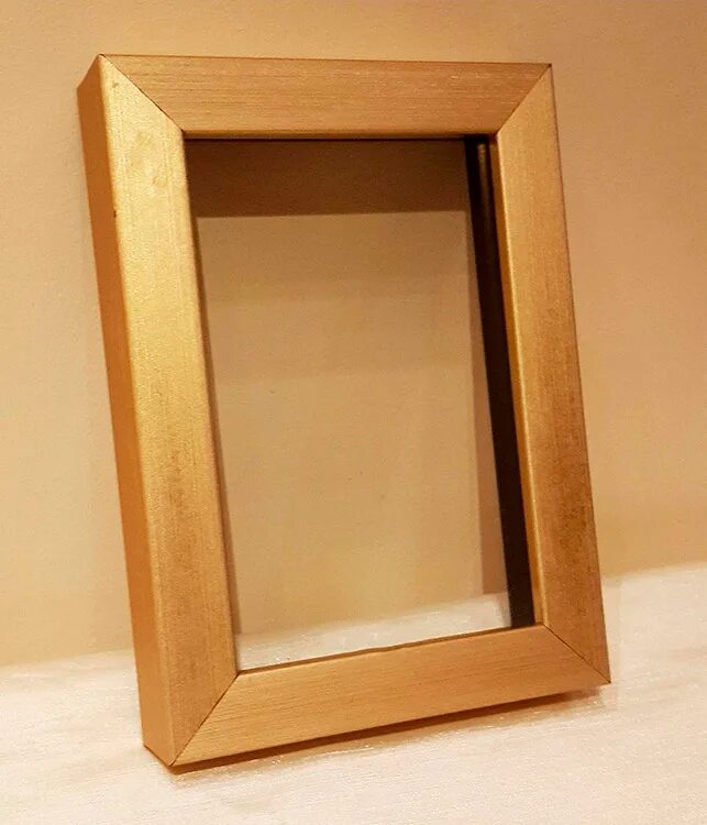 глубокая фоторамка со стеклом. объемная рамка. рамка объемная со стеклом глубокая. глубокая фоторамка со стеклом. глубокая рамка для объемных работ.