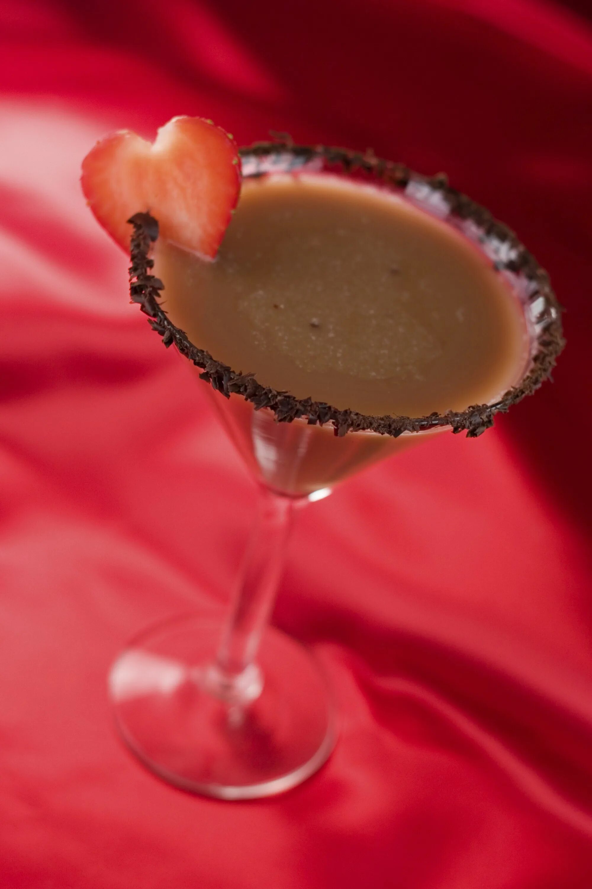 Chocolate cocktails. Chocolate cocktails. Амаретто ликер шоколадный. Chocolate cocktails. Chocolate cocktails.