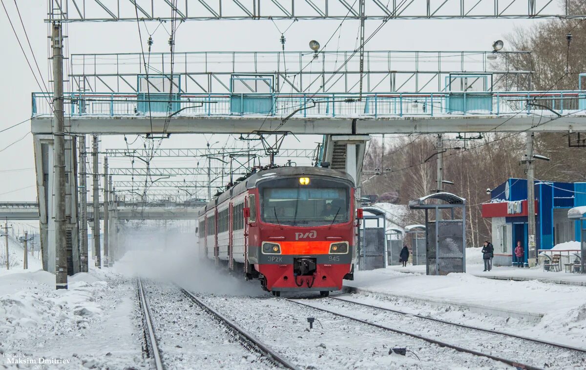 Расписание правая обь чик. Эр2к 945. Электричка Коченево Обь. Электричка Новосибирск Обь. Перегон Обь Чик километраж.