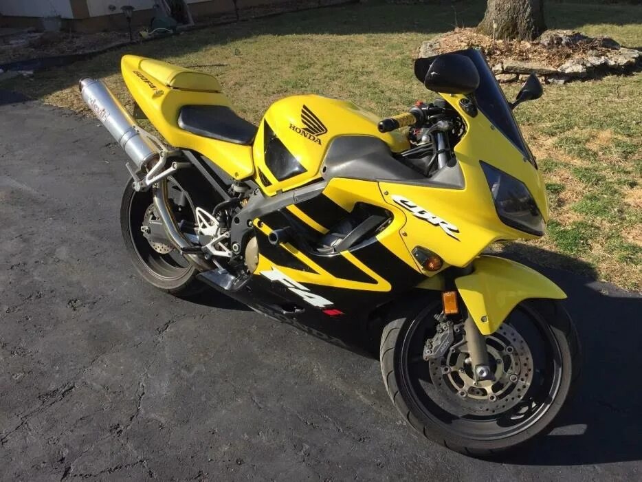 хонда сбр 600 ф4. Cbr 600 f4. Honda cbr 600 2000. Honda f4i 600. Honda cbr 600 f4i sport.