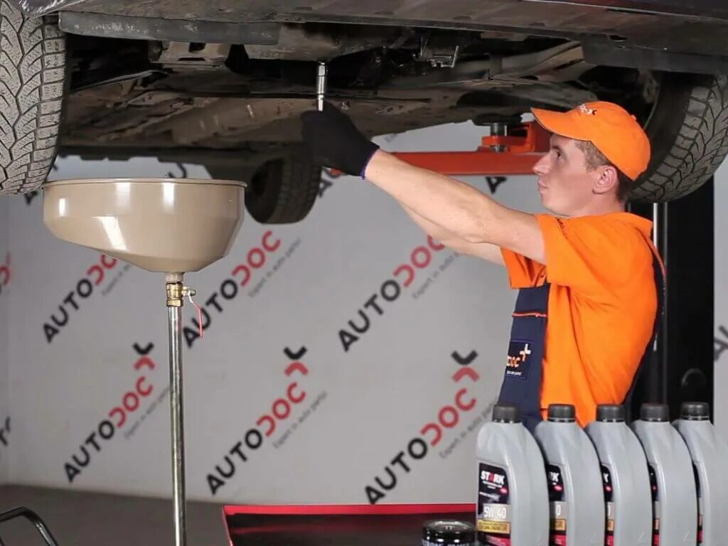 Замена масла сценик 2. Замена масла сценик 2. Маслоприемник рено сценик 2. Renault scenic 3 change oil requaed. Замена масла сценик 2.