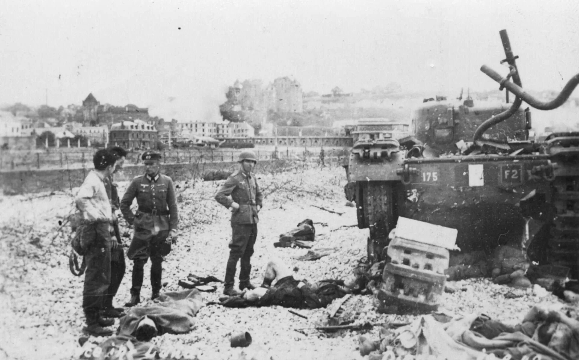 Высадка 1942. Men of war assault squad 2 грозный. Высадка 1942. Высадка в дьеппе в августе 1942. Высадка 1942.