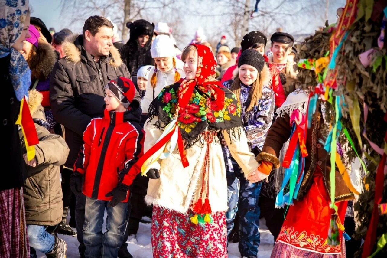 Четвертый день Масленицы Разгуляй. Народное гуляние. Масленица хоровод. Праздничные гуляния на Масленицу. Четвертый день празднования масленицы