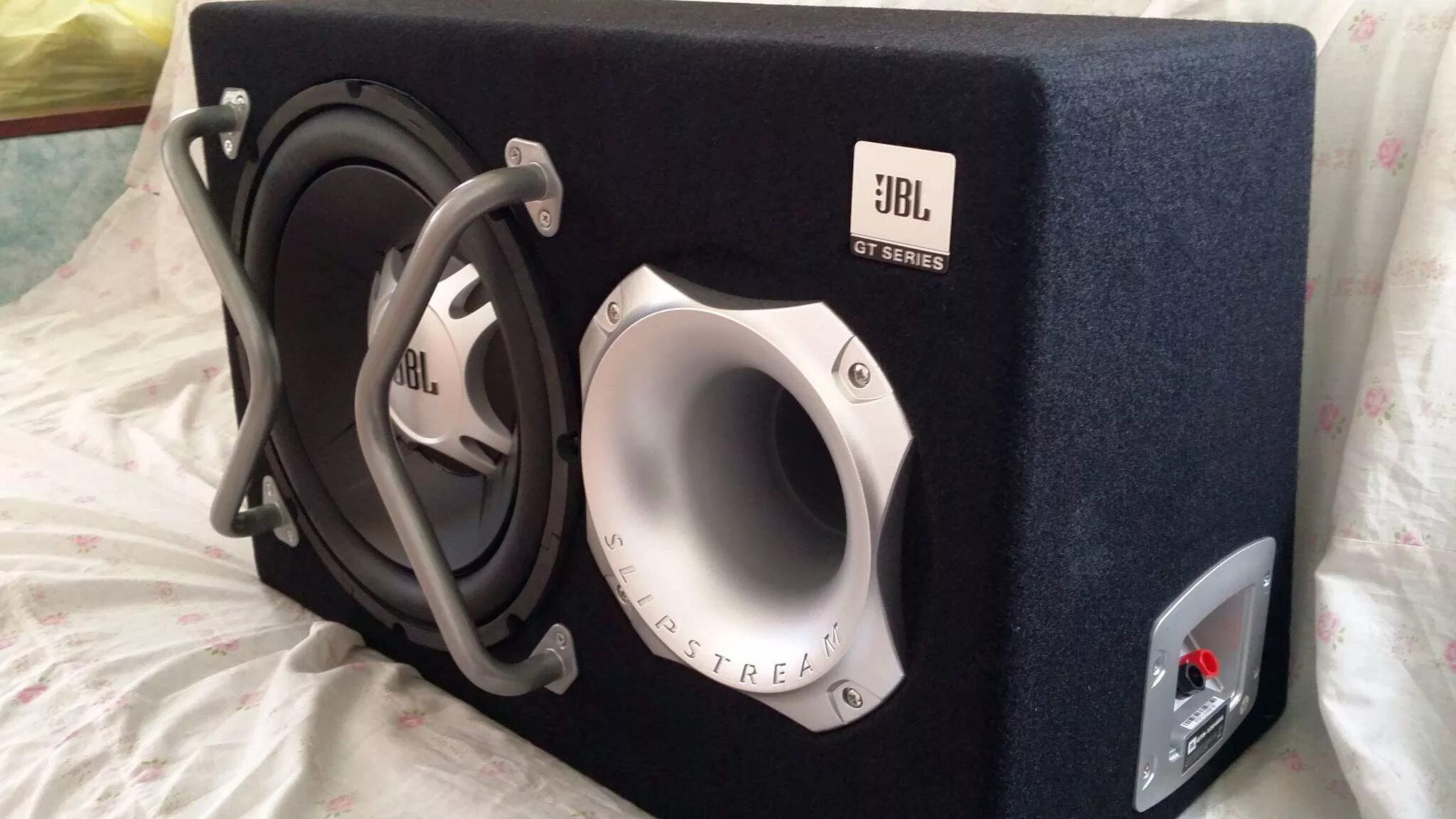 Саб jbl gt5 1204br. Jbl gt series сабвуфер. Сабвуфер jbl gt5-1204bp. Jbl gt5. Сабвуфер сабвуфер jbl gt5-1204bp цена.