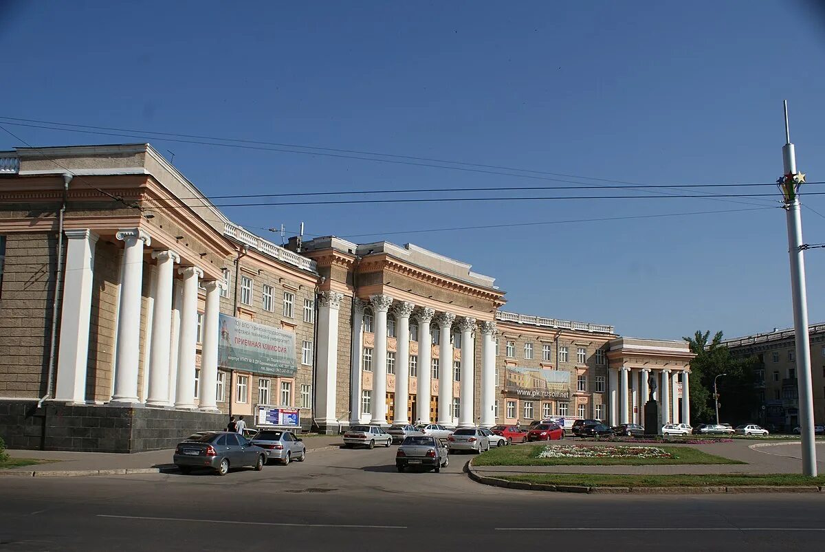 Орджоникидзе здание. Дворец культуры имени Серго Орджоникидзе. Дворец Орджоникидзе Уфа. Дом культуры Орджоникидзе Уфа. Дворец Орджоникидзе Нижний Новгород.