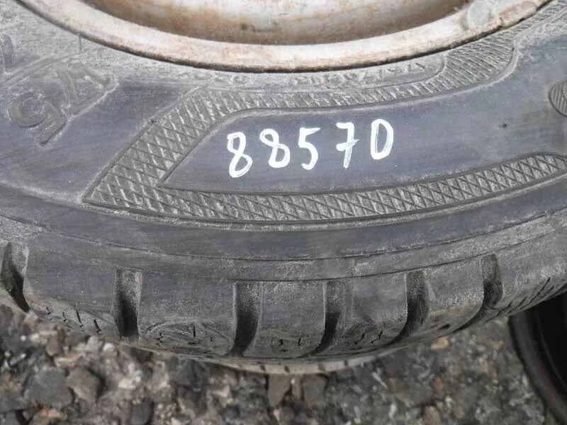 Б у шины 175 70. 175/70 R13. Шины 175/70 r13. Шины на ВАЗ 2114 размер r13. Резина 175/70 r13.