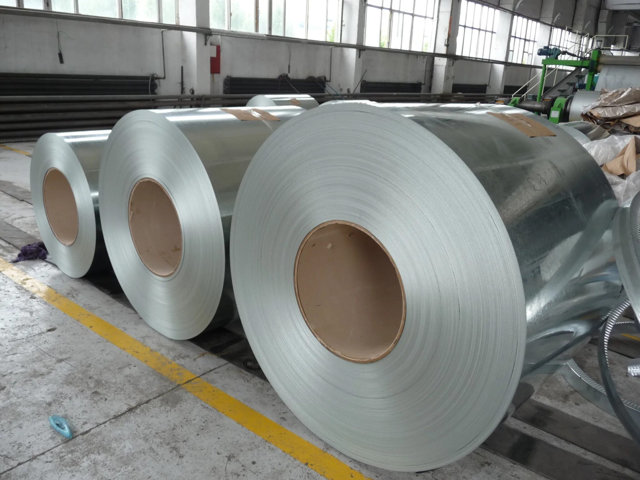 рулонная сталь оцинкованная. сталь в рулонах. 8х1250. 7. сталь в рулонах.