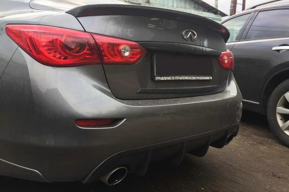 Диффузор инфинити. Диффузор infiniti q50. infiniti q50 с задним диффузором. диффузор на задний бампер инфинити q50. бампер задний инфинити q50.