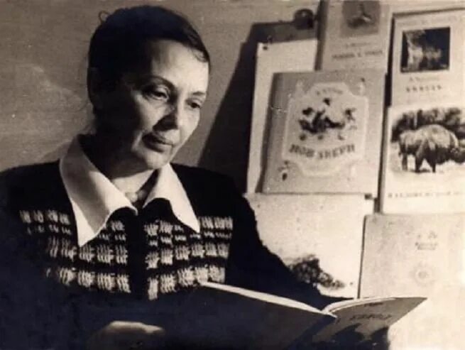 Автор чаплина. В. Чаплина писательница. Автор чаплина. Портрет веры чаплиной.