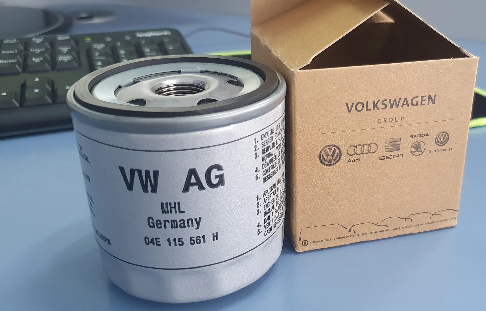 04е115561н фильтр масляный. Оригинальные фильтра vag. Фильтр масляный vag 04e115561h. Фильтр масляный vag 04e115561h. 04e115561h mahle.