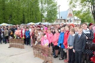 Р.П.красные баки Нижегородской области. Ветлужская средняя школа Краснобаковского района Нижегородской. Красные баки администрация. Население красных баков Нижегородской области. Прослушка красные баки нижегородской