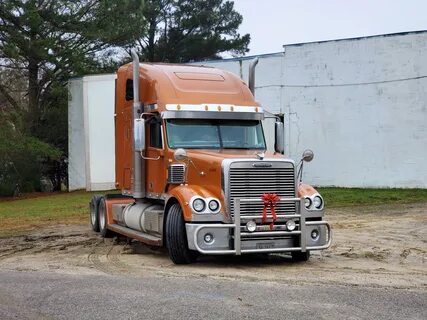 Freightliner coronado