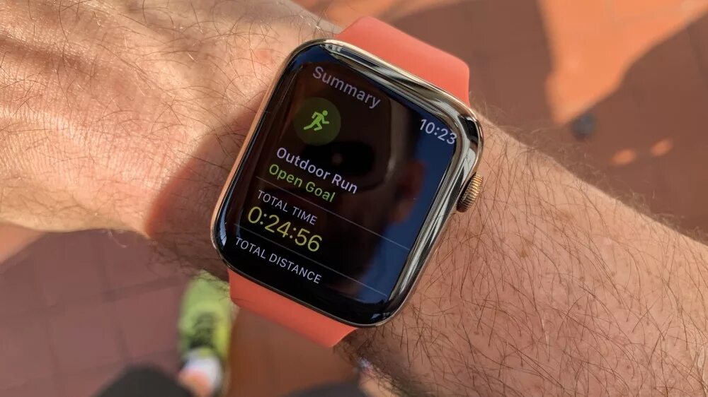 Приложения для бега apple watch. Apple watch series 4. apple watch series 4 gps. эппл вотч бег. дисплей для бега apple watch.