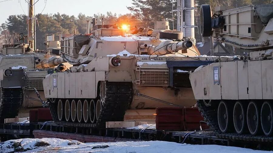 Цена танка абрамс 2023. Абрамс танк 2024. M1 Абрамс танки США. Танк m1 Abrams. Танка m1 Abrams.