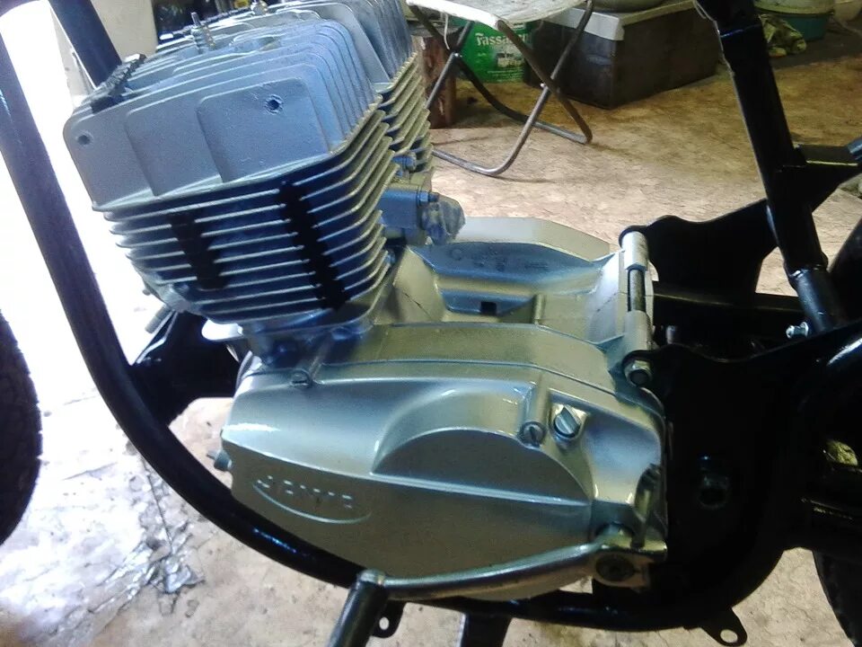 Как снять двигатель ява 638 Разборка Jawa 350 638 Снятие цилиндров (часть 1) YouTube