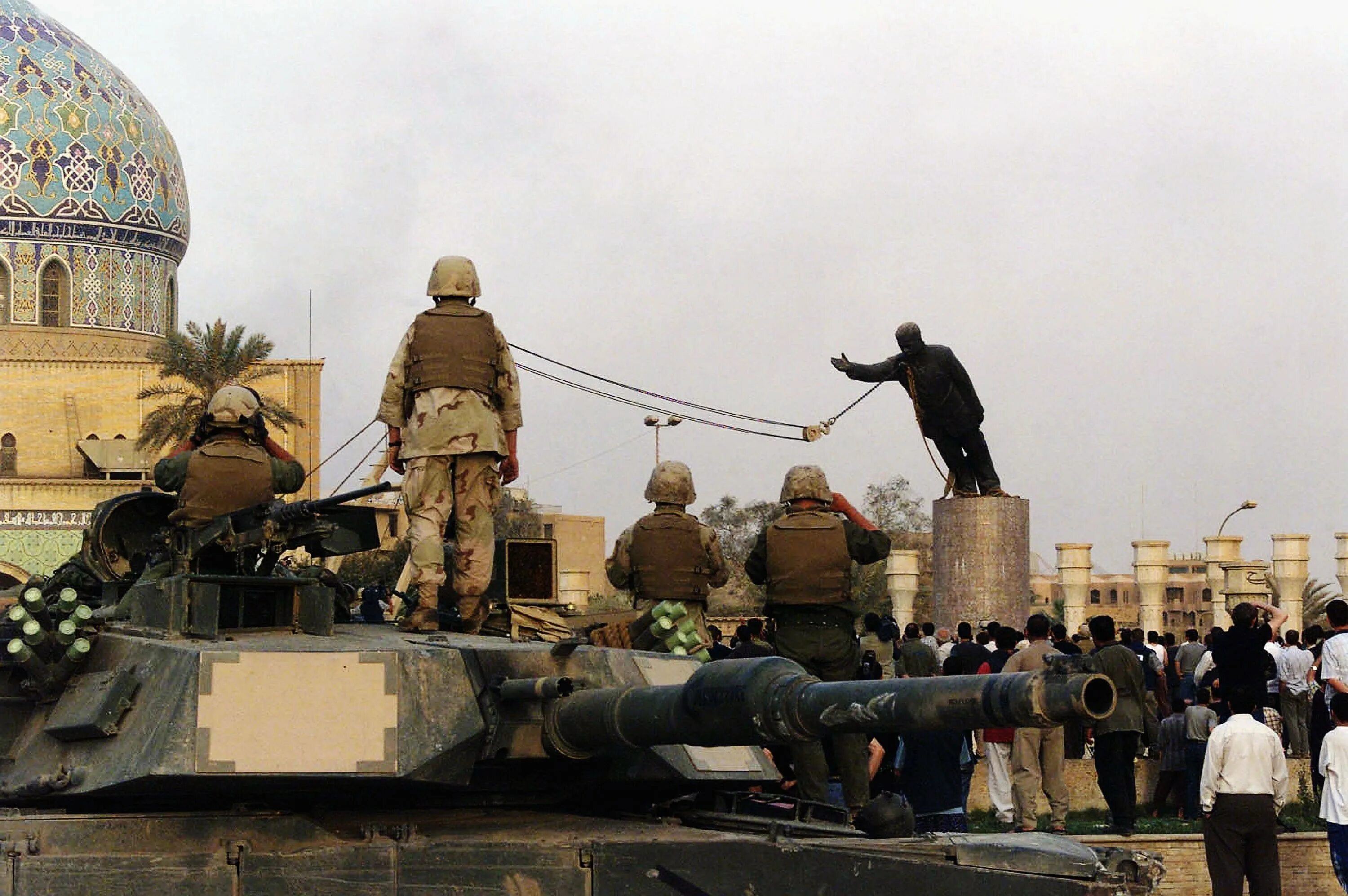 Армия Ирака Саддама Хусейна 2003. Ирак Багдад Саддам Хусейн.