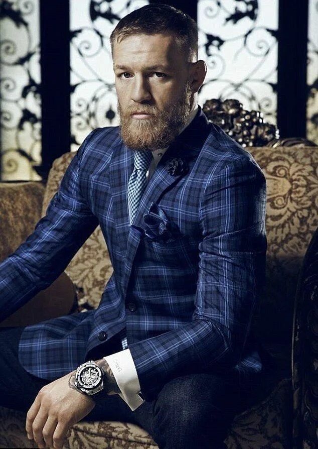 Конор макгрегор стиль. Connor mcgregor в пальто. Макгрегор коннор в костюме. Конор в костюме. Конер мак грегор.