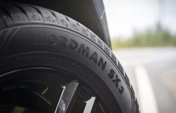 Шины с медведем на боковине название. 18. Шина ikon tyres autograph aqua 3 suv 265/55 r19 113y xl. Резина нокиан летняя 205 55 16. Nokian nrv left.