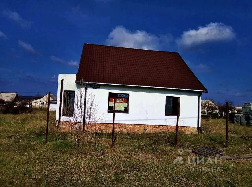 Пос октябрьский белгородской области. Пгт Октябрьский Белгородская область. Дом п.Октябрьский Белгородская область. П Октябрьский Белгородского района. Дом на Матросова пгт Октябрьский Белгородская область.