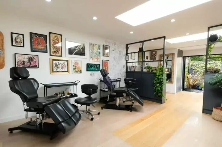 Tattoo-studio Revolution, tattoo studio, Novosibirsk, Krasniy Avenue, 94 - Yande