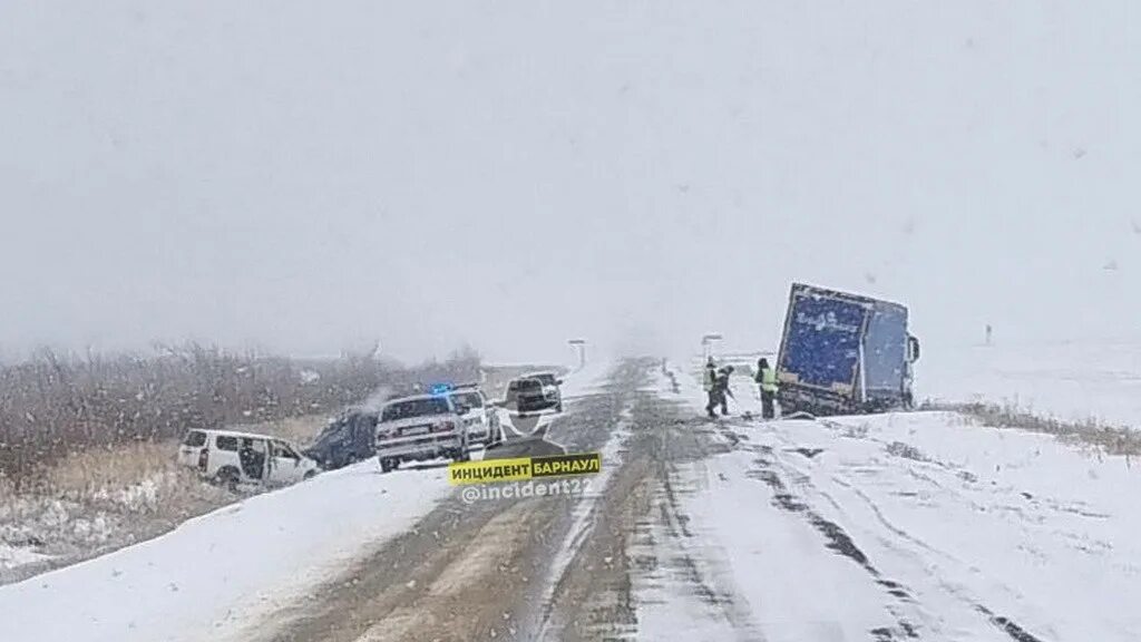 Трасса Бийск Барнаул сейчас. ДТП В Алтайском крае вчера. ДТП трасса Бийск Барнаул сегодня.