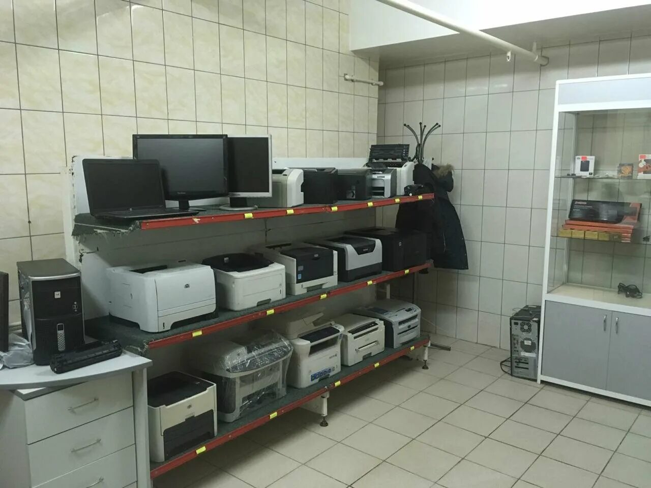 можга город. бизнес центр можга магазины. вокзальная 2 г. сервисный центр электроник. сервисный центр idc.