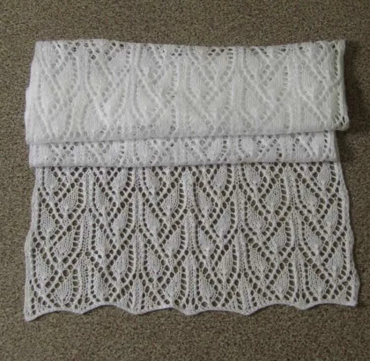 Палантин спицами мастер класс. Палантин спицами. белый палантин спицами. палантин с зубчиками спицами. ажурный палантин спицами.