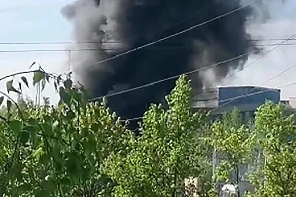 Что горит в жуковском. Пожар в жуковском цаги. пожар в жуковском сейчас. пожар в жуковском вчера. пожар в жуковском на луговой.