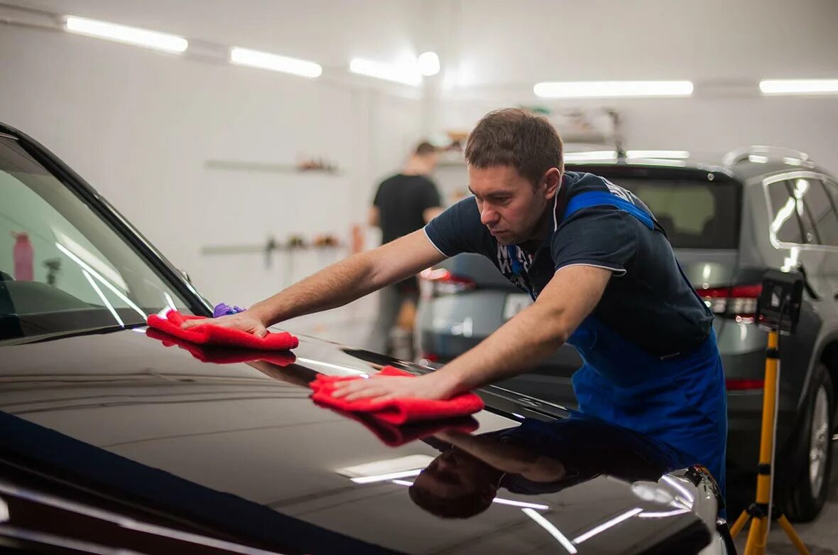 Оскар клаб детейлинг. Освещение в детейлинг студии. Детейлинг студия. Detailing центры. Детейлинг дубровский синдикат.
