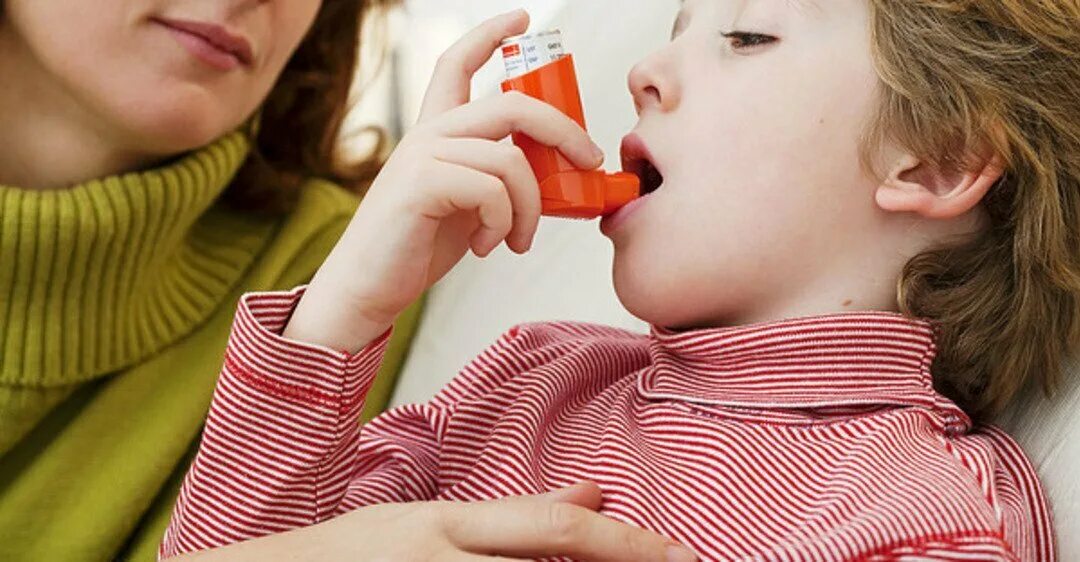 Либо хронические заболевания. Бронхиальная астма. Хронические заболевания у детей. Дети астматики. Детские хронические заболевания.