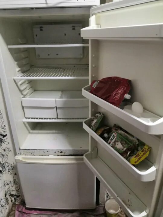 Продам холодильник стинол 1 камерный. Фото холодильника б/у. Холодильник полюс 7. Холодильники в городе ирбите. Холодильник стерлитамак.