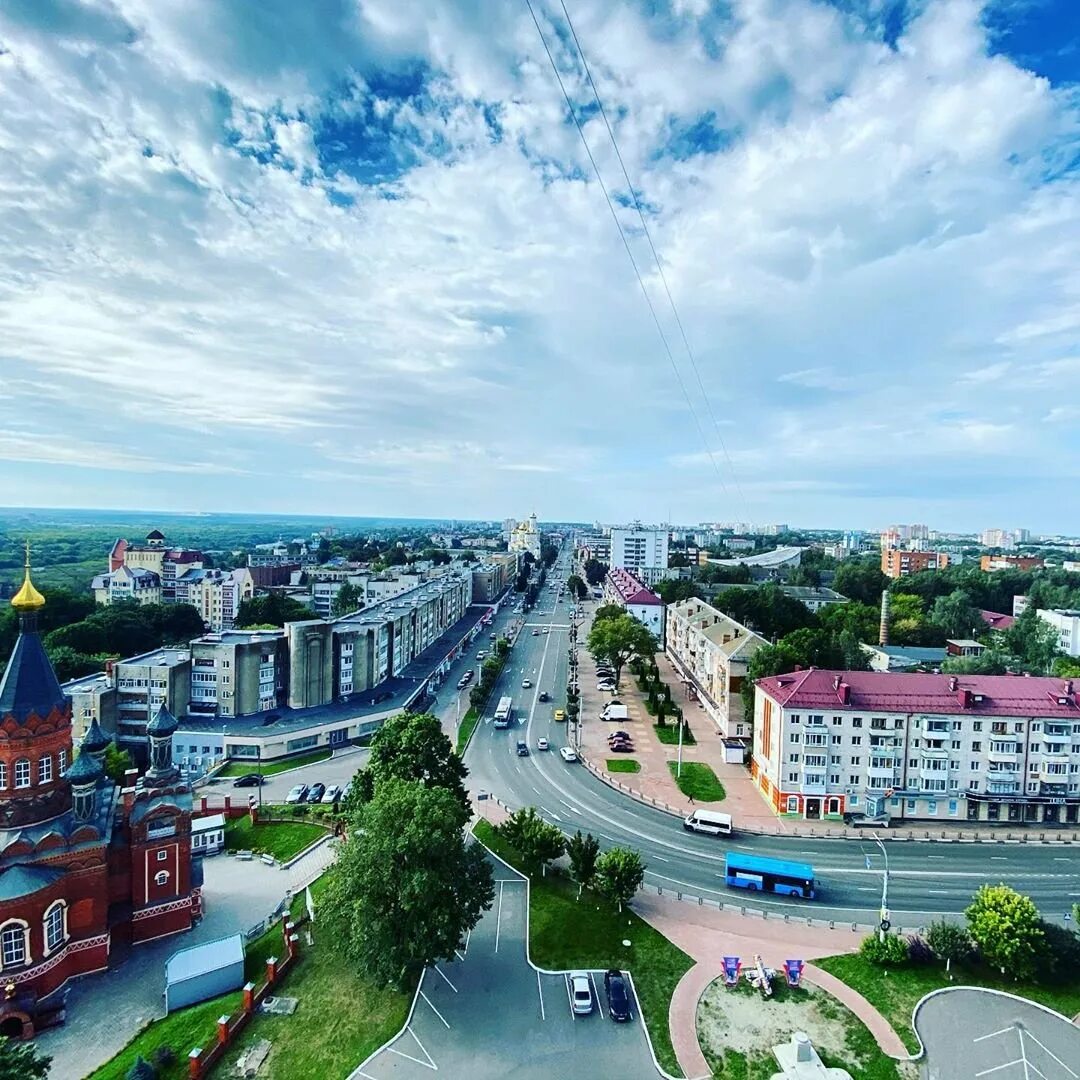 Сходить брянске. Столица Брянска. Красивые места в Брянске. Брянск красота города. Утренний Брянск.