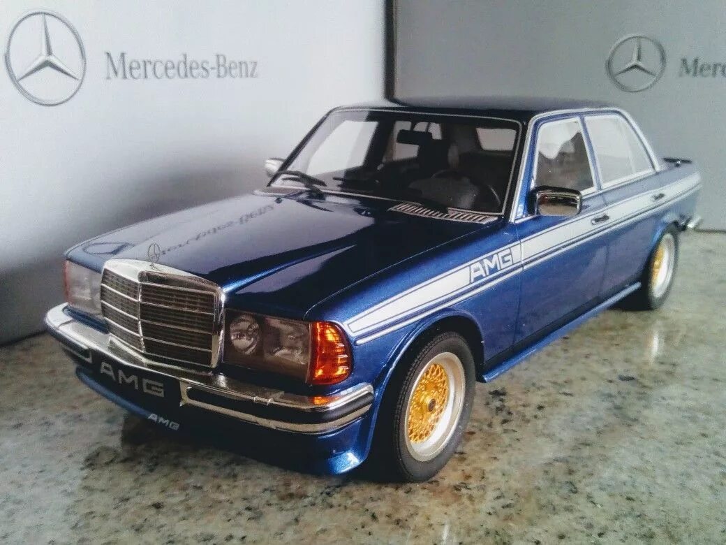 Мерседес 118 кузов. Mercedes benz w114. Mercedes w115. 1963 mercedes benz 220se b cabriolet. Мерседес w118.