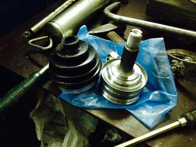 Граната ваз 2110 симптомы неисправности. Хрустит шрус. Шрус scn. Признаки неисправности внутреннего шруса. Хруст внутреннего шруса.