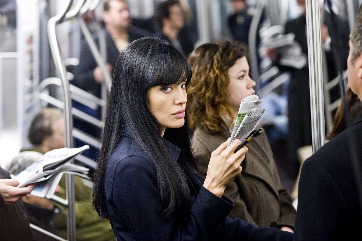 Фильм солт с анджелиной джоли. Анджелина джоли агент солт. Солт - salt (2010). Солт фильм 2010. Эллиот солт.