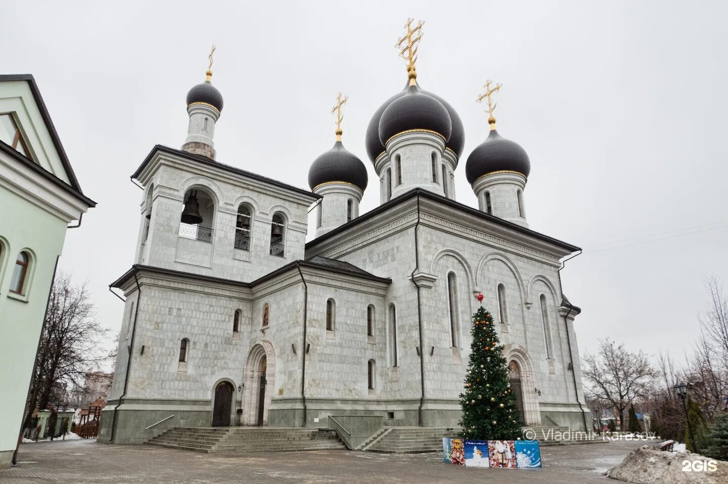 Церковь введения богородицы. Церковь сергия радонежского, москва, окская улица. храм преподобного сергия радонежского на рязанке. окская 17 храм. храм введения пресвятой богородицы москва рязанке.
