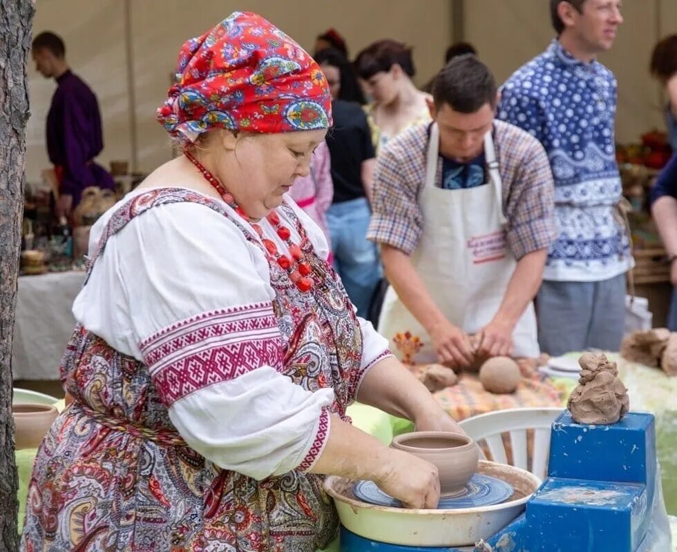 Бажовский фестиваль 2022. Фестиваль творчество для всех. Бажовский фестиваль 2022 Златоуст. Гончары. Гончары челябинска