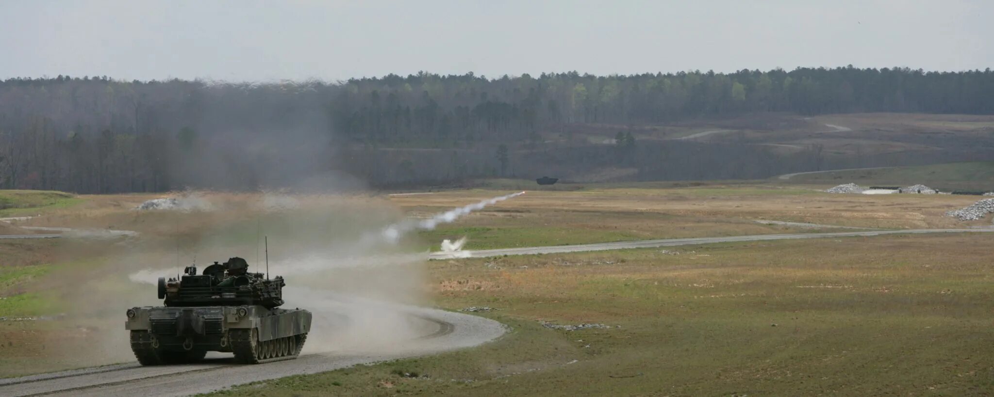 Т-72б3. Танк т 72 б3 зима. Видео выстрела в танка т72. Е-50 танк ворлд оф танк. Танк т72 выстрел.