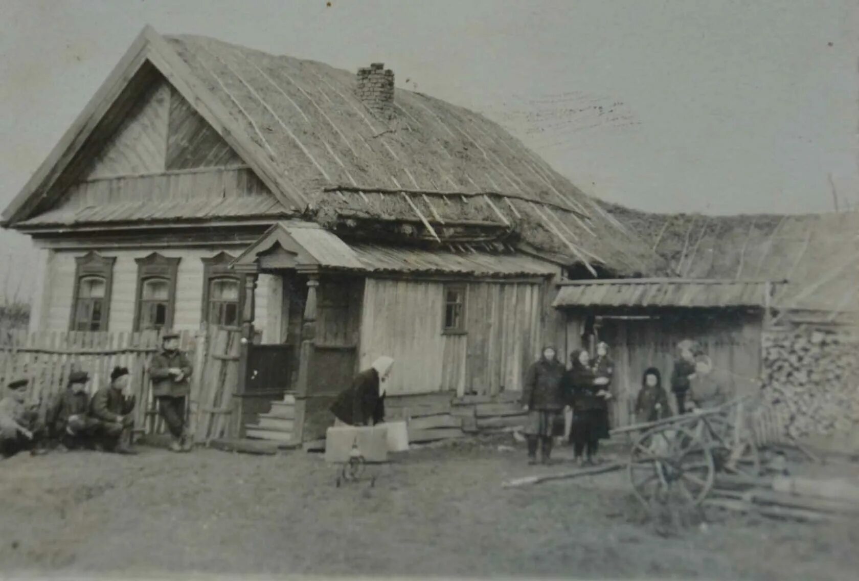 Может ли сельсовет. Управляющий 1906 год в Никитино Нижегородской губернии. Кузнецкий уезд Саратовской губернии. Деревня Кадомка Сергачского уезда. Дом крестьянина 19 века Саратовская Губерния.