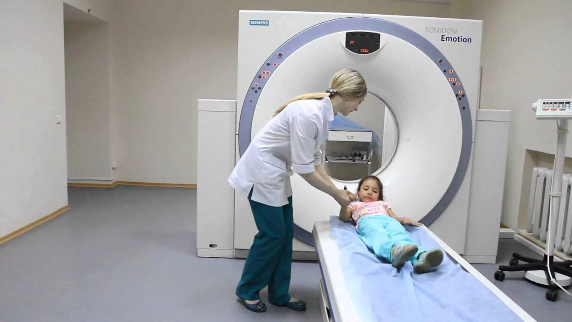 детский аппарат кт. легкие на мрт. мрт детям. мрт на исаева казань. мрт легких детям.