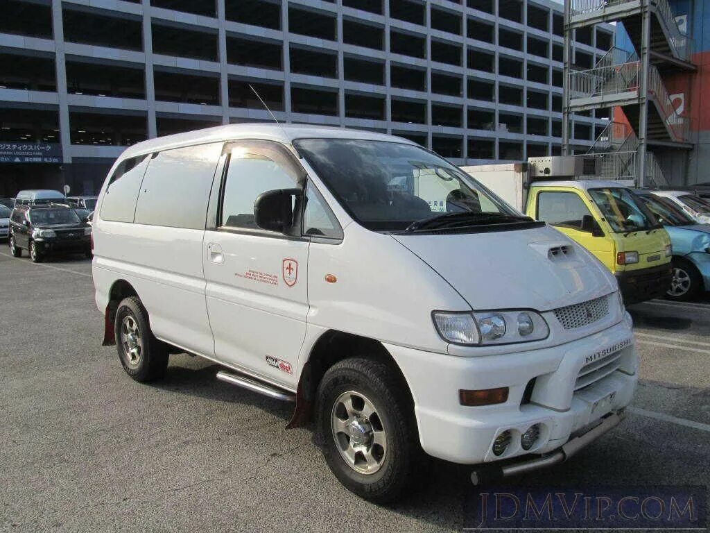 Mitsubishi delica 1991. Dongfeng lingzhi ev. Mitsubishi delica dongfeng. Китайская делика. Mitsubishi delica van gx.