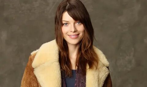 Lauren German.