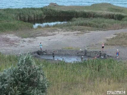 Кучугуры грязевой вулкан
