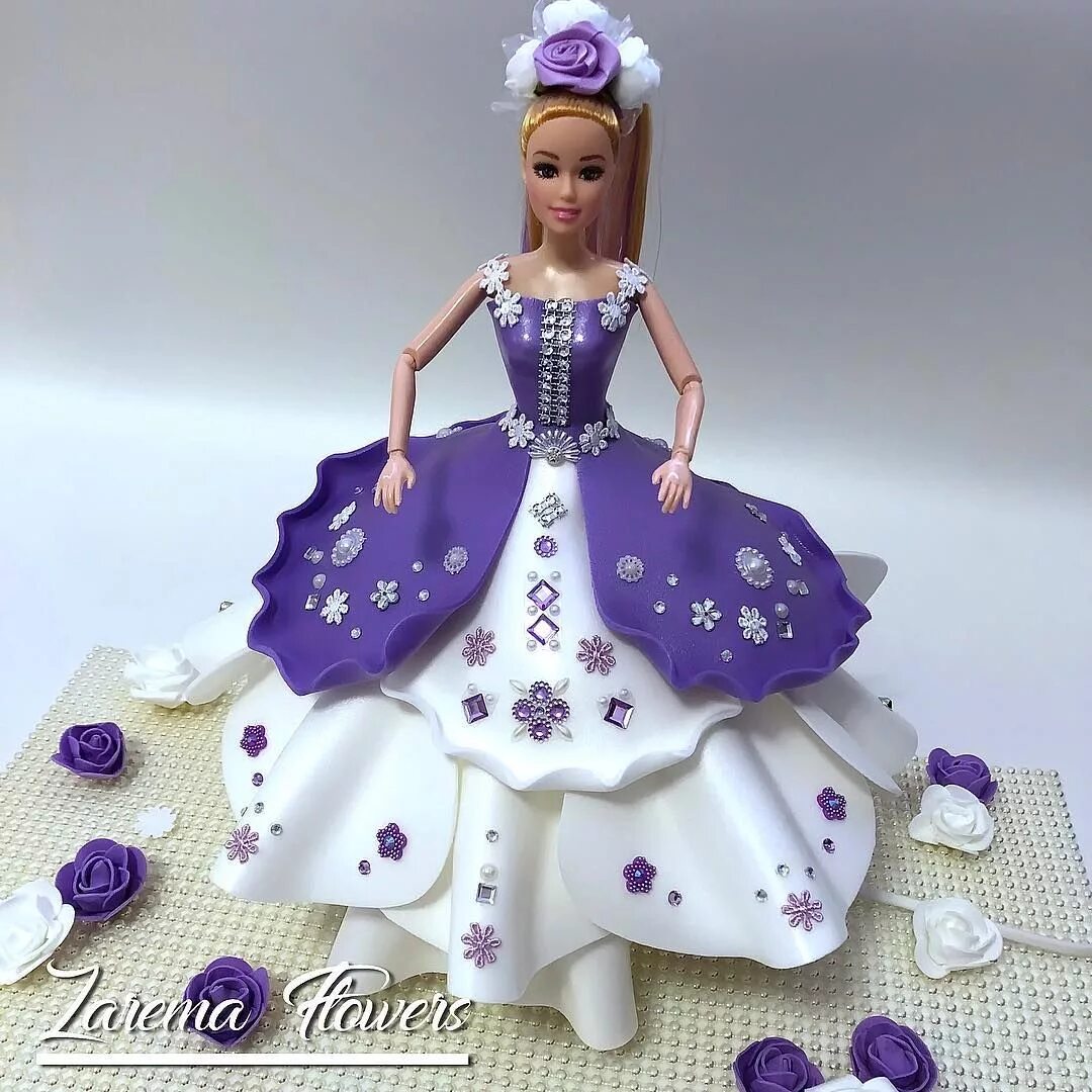 платье для куклы из фоамирана. куклы барби платья из фоамирана. кукла шкатулка из фоамирана. кукла барби из изолона. платье для куклы из фоамирана.