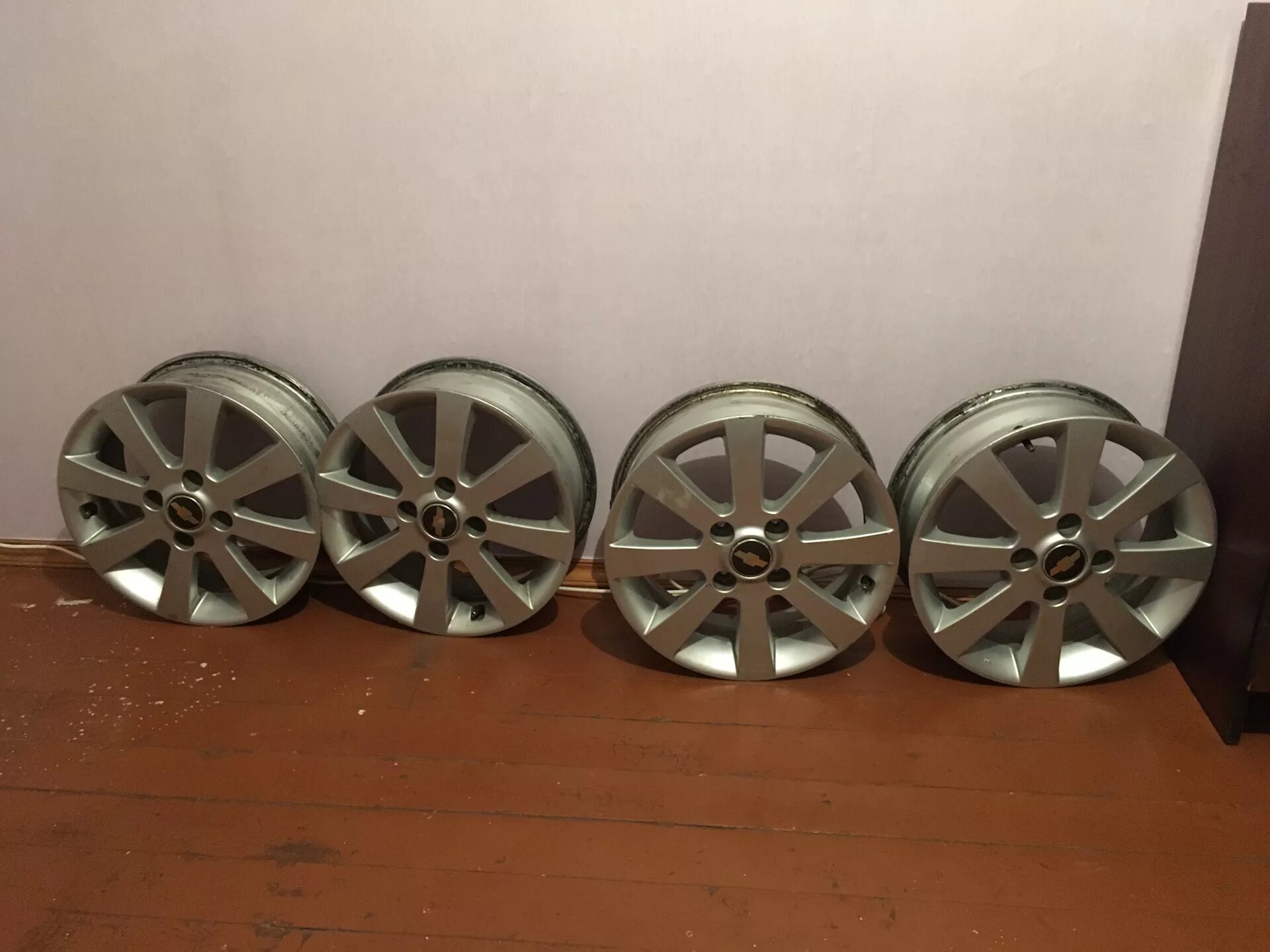 Диски chevrolet epica r17. Диск chevrolet epica r16. Эпика диска 16. Диски шевроле эпика r16 оригинал. Литые диски на шевроле эпика r16.