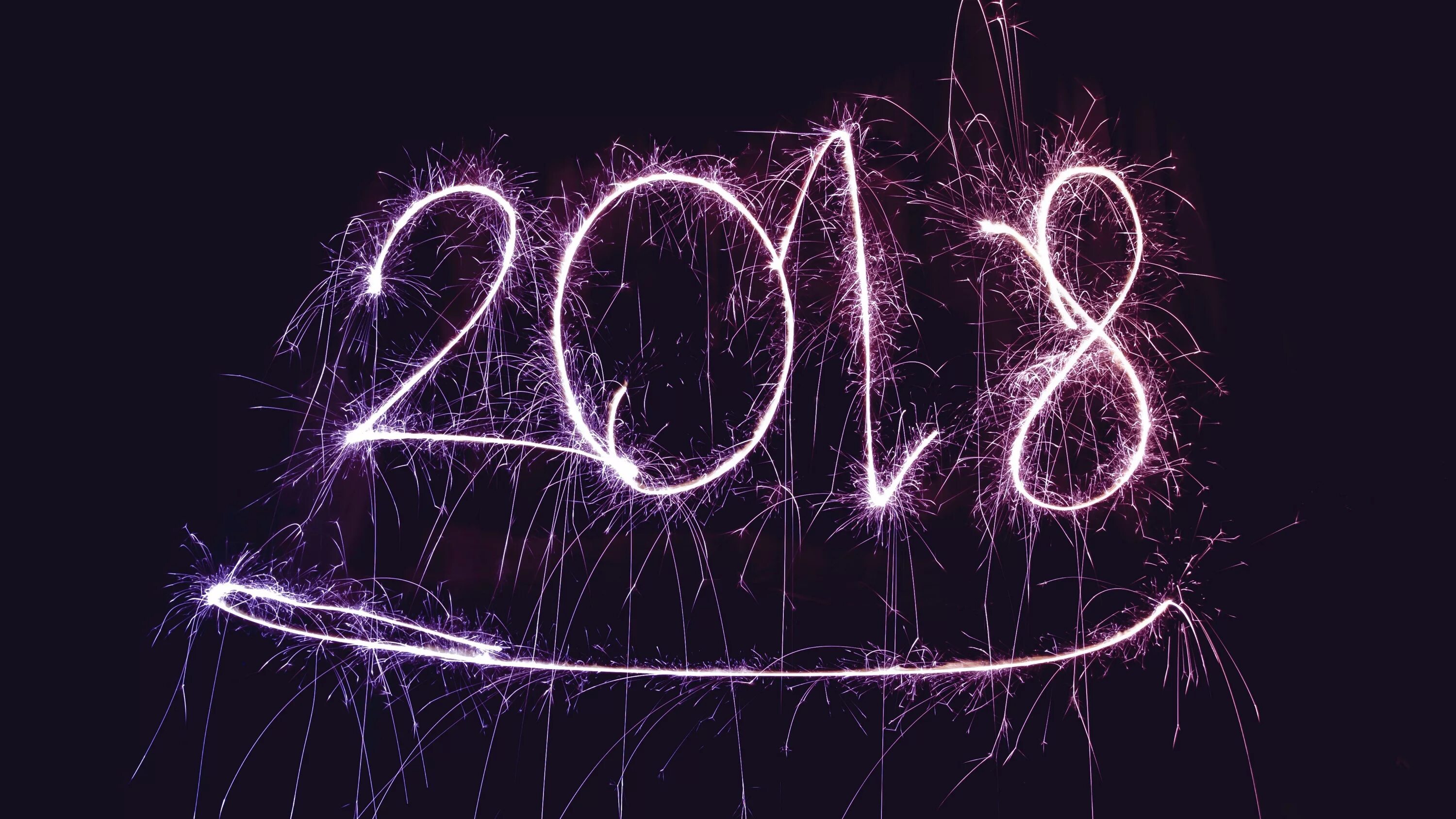 2018 year. 2018 год картинка. надпись 2018. красивая надпись 2018. 2018 на черном фоне.