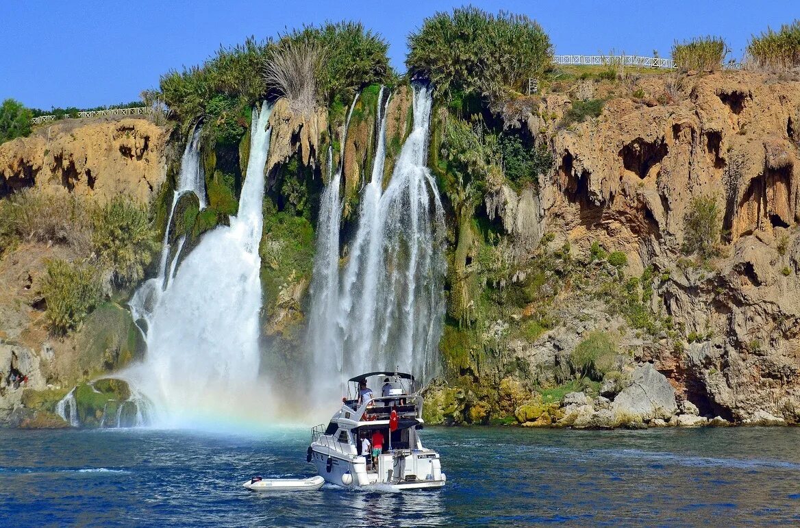 Водопады анталья. Водопад Дюден. Дюденские водопады Анталья. Водопад Карпузкалдыран Турция. Анталия верхний Дюденский водопад.