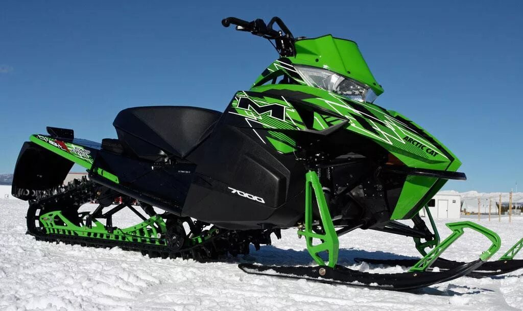 Купить м снегоход. Снегоходы Arctic Cat 2022. Arctic Cat m8000. Arctic Cat m8000 2014. Снегоход Арктик Кэт м8000.