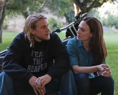 Sons of Anarchy - Season 2 Still Casal, Projetos, Maggie Siff, Fotos, Amigo...